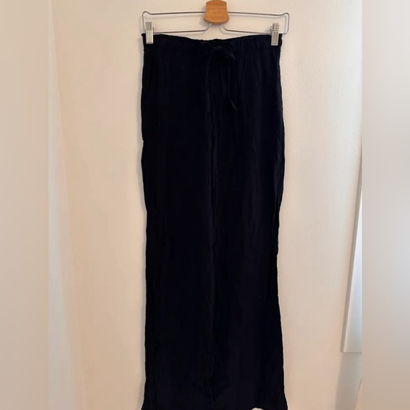 Black crinkle pants from Zara - Picture 4 of 5